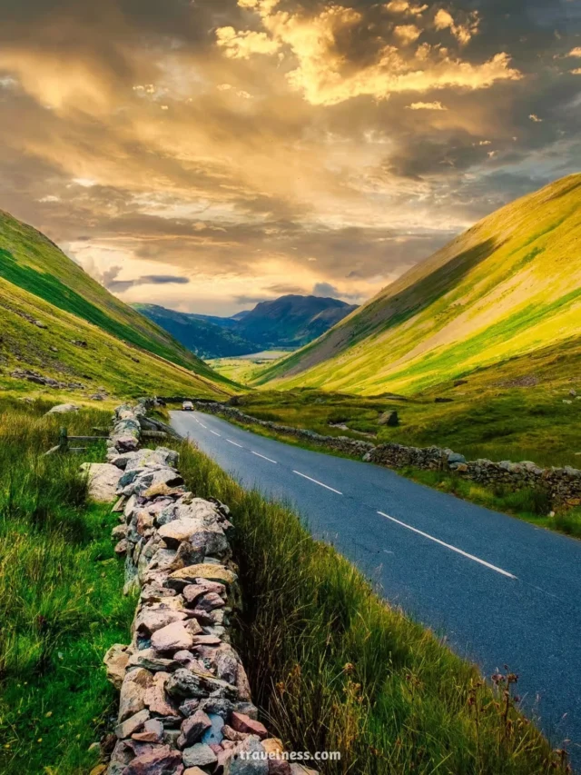 beautiful-lake-district-in-england-1692594592-1.3d498236