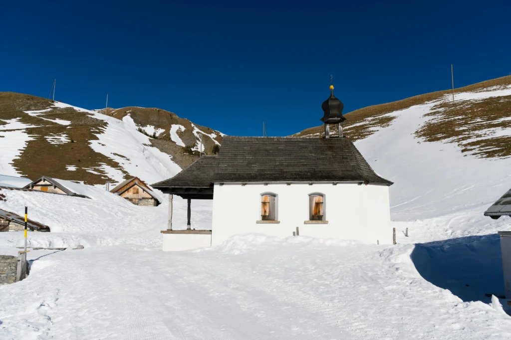 Snow-covered mountains n Lake Lucerne, Switzerland